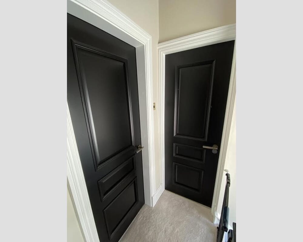 838x1981x44mm (33") Kent Black - Prefinished Internal Doors